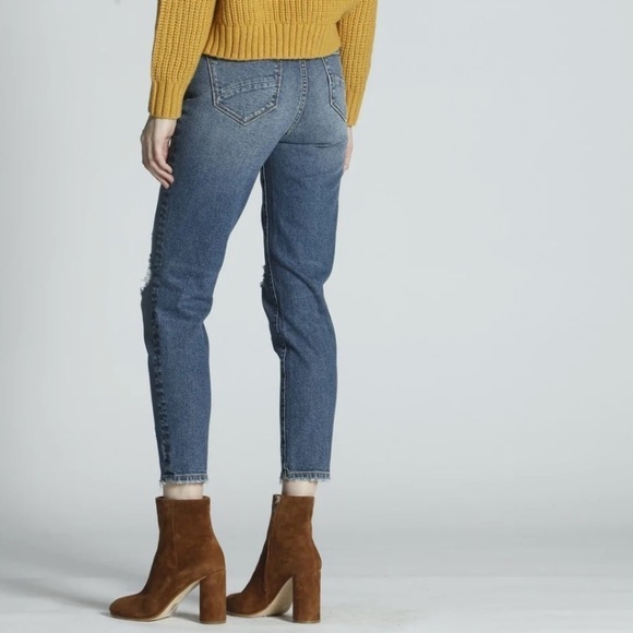 NWT Driftwood Gizelle Skinny Ripped Girlfriend Jeans in Fiji Blue Wash - Picture 4 of 11